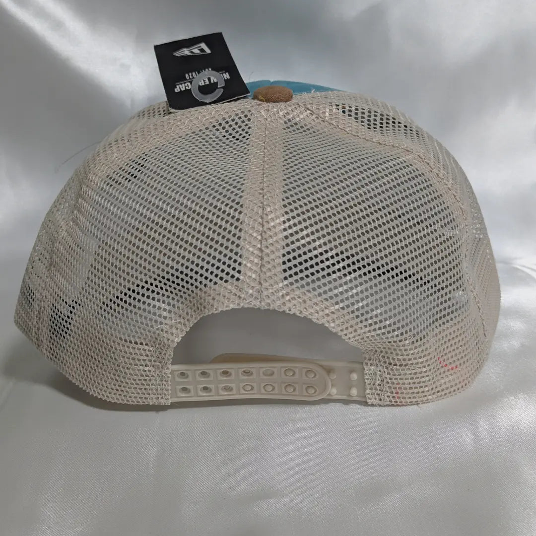 Gorra visera curva diseño NBA Chicago Bulls Bicolor con malla