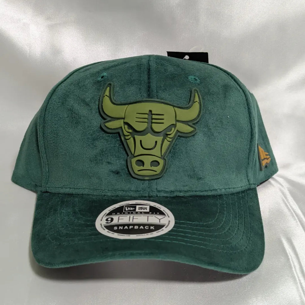 Gorra Chicago Bulls | NBA Clásico | Snapback Visera Curva Terciopelo Verde