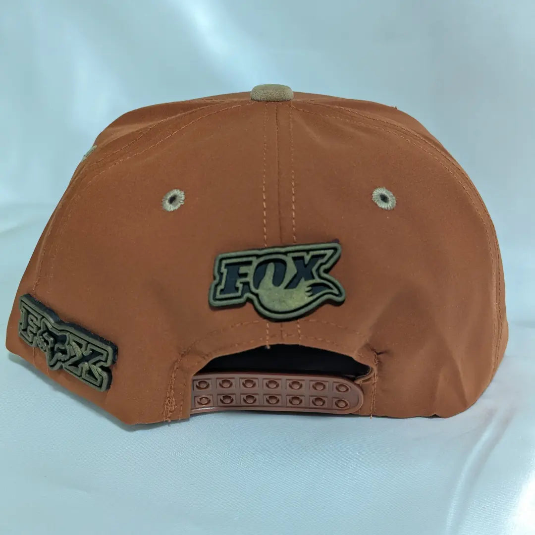 Gorra visera plana diseño Fox bicolor y ajustable