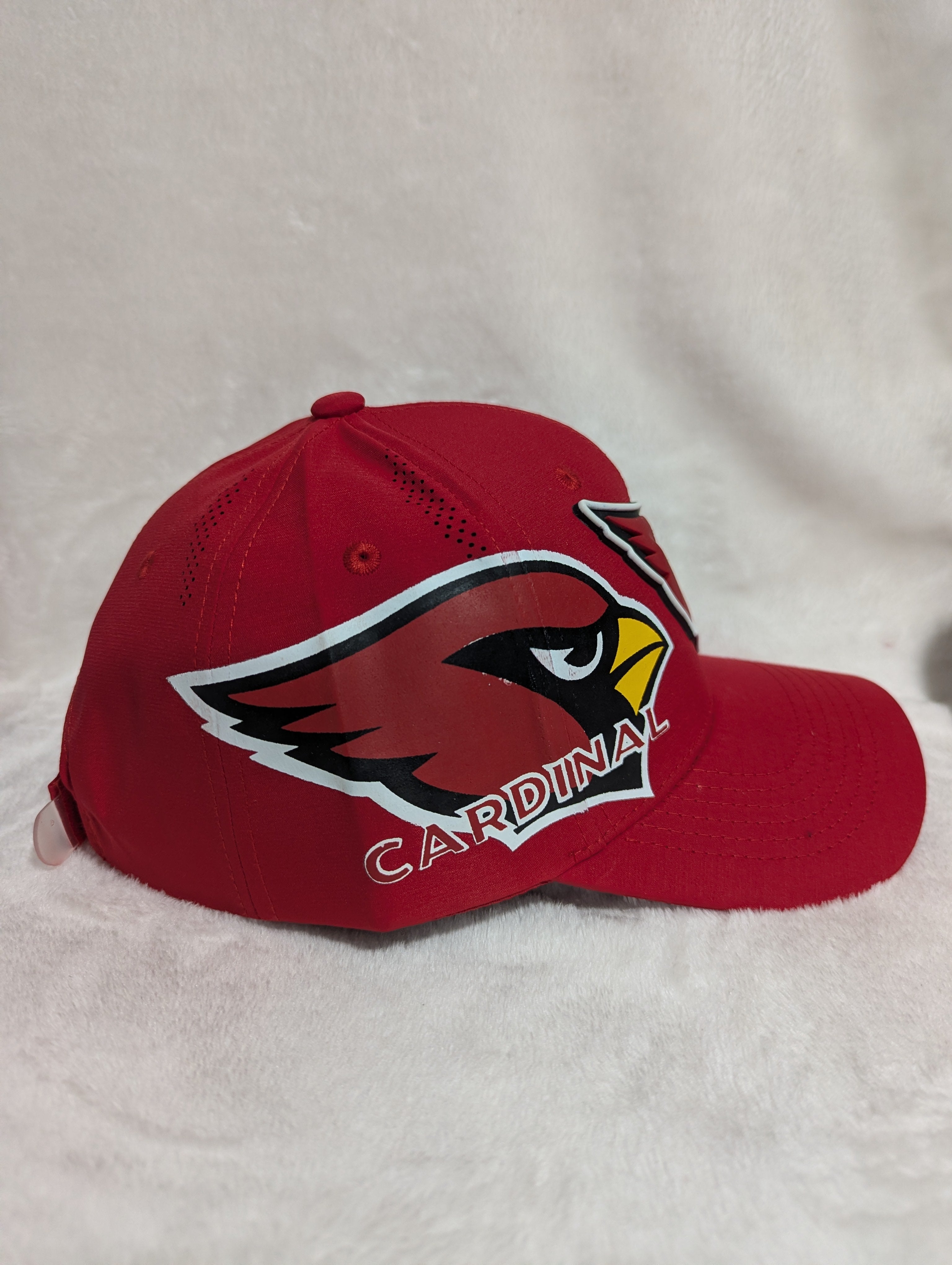 Gorra visera curva diseño NFL Cardenales de Arizona