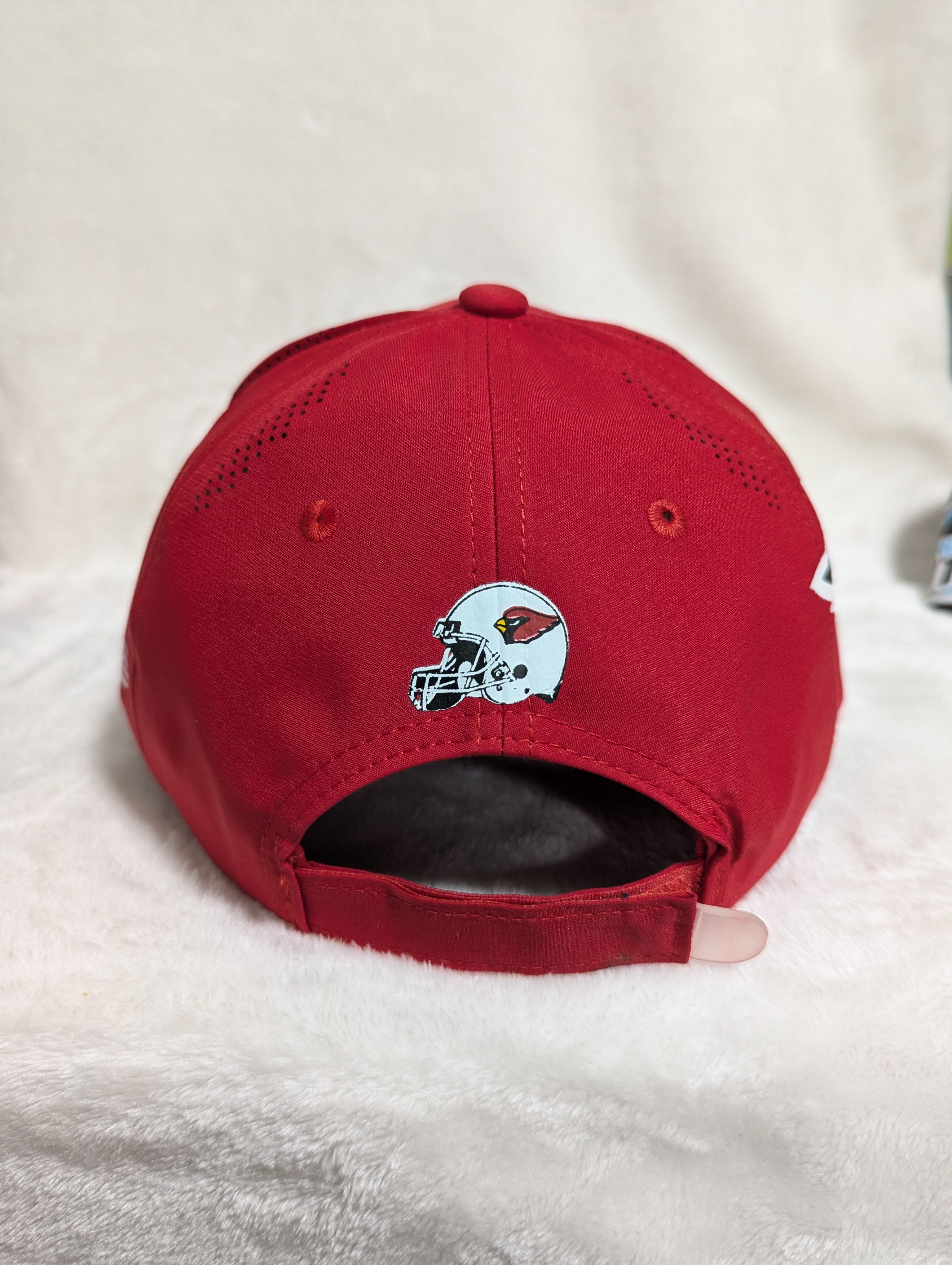 Gorra visera curva diseño NFL Cardenales de Arizona