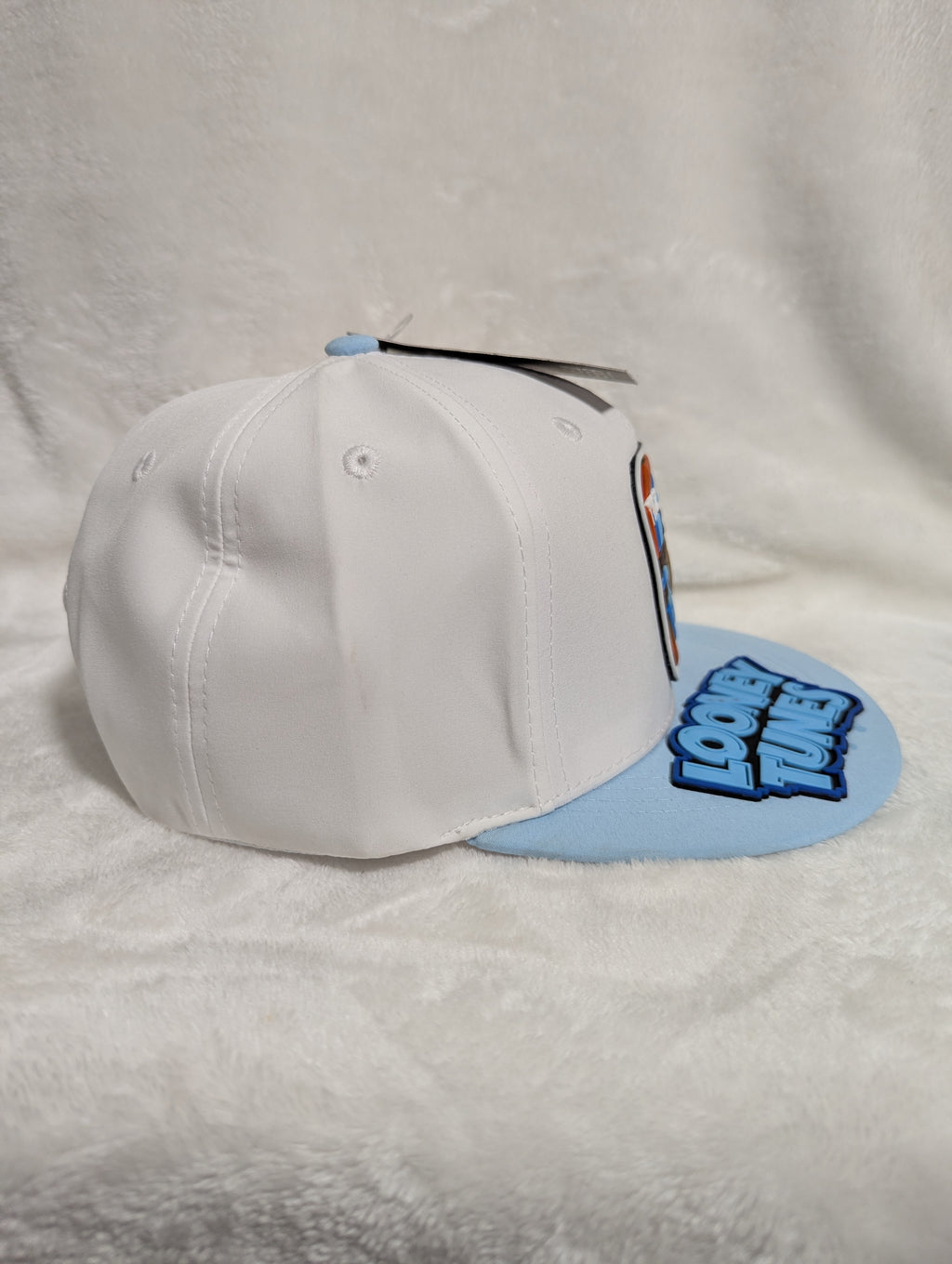 Gorra visera plana diseño WB Looney Tunes animado