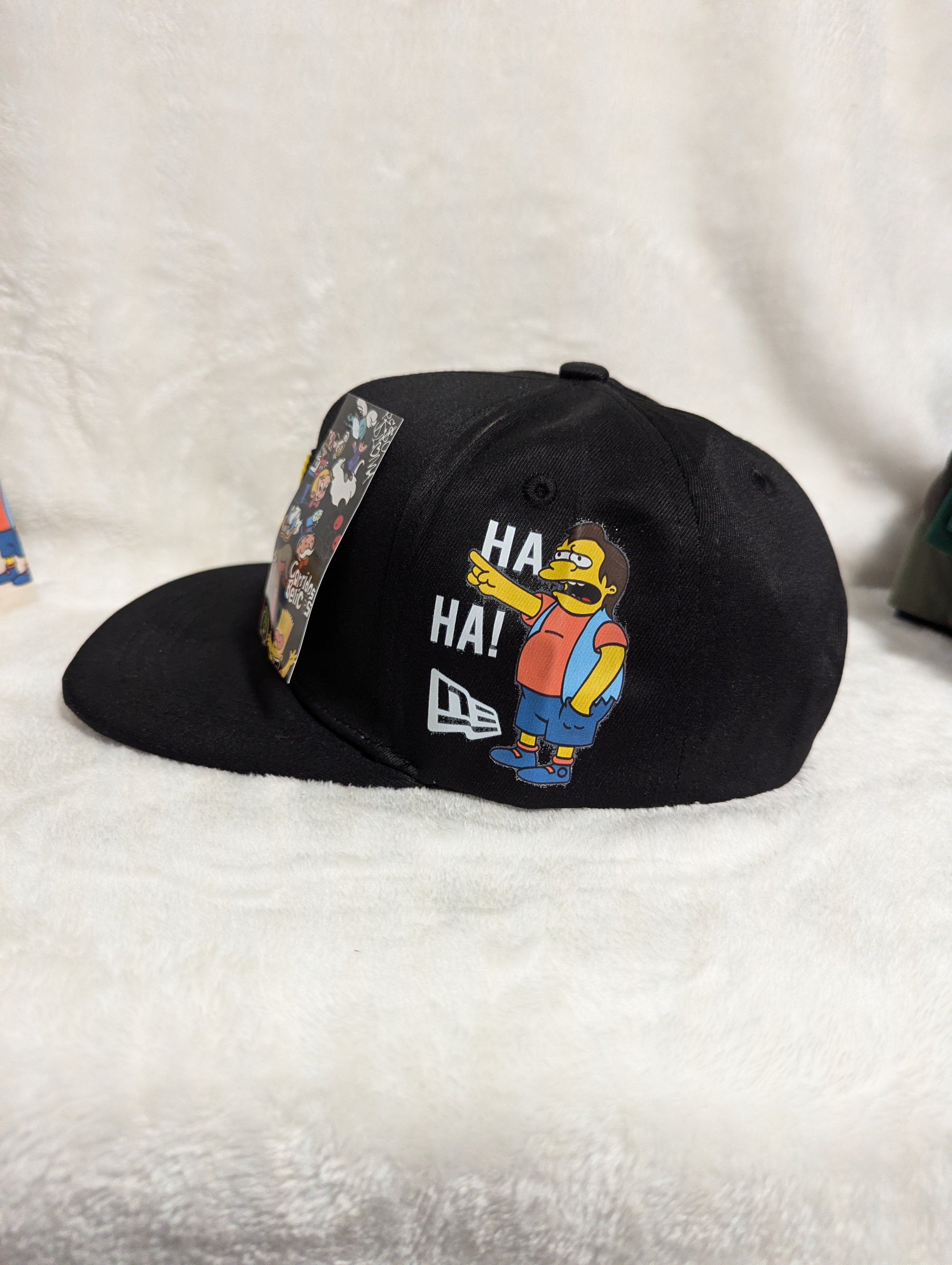 Gorra visera plana diseño MLB animado