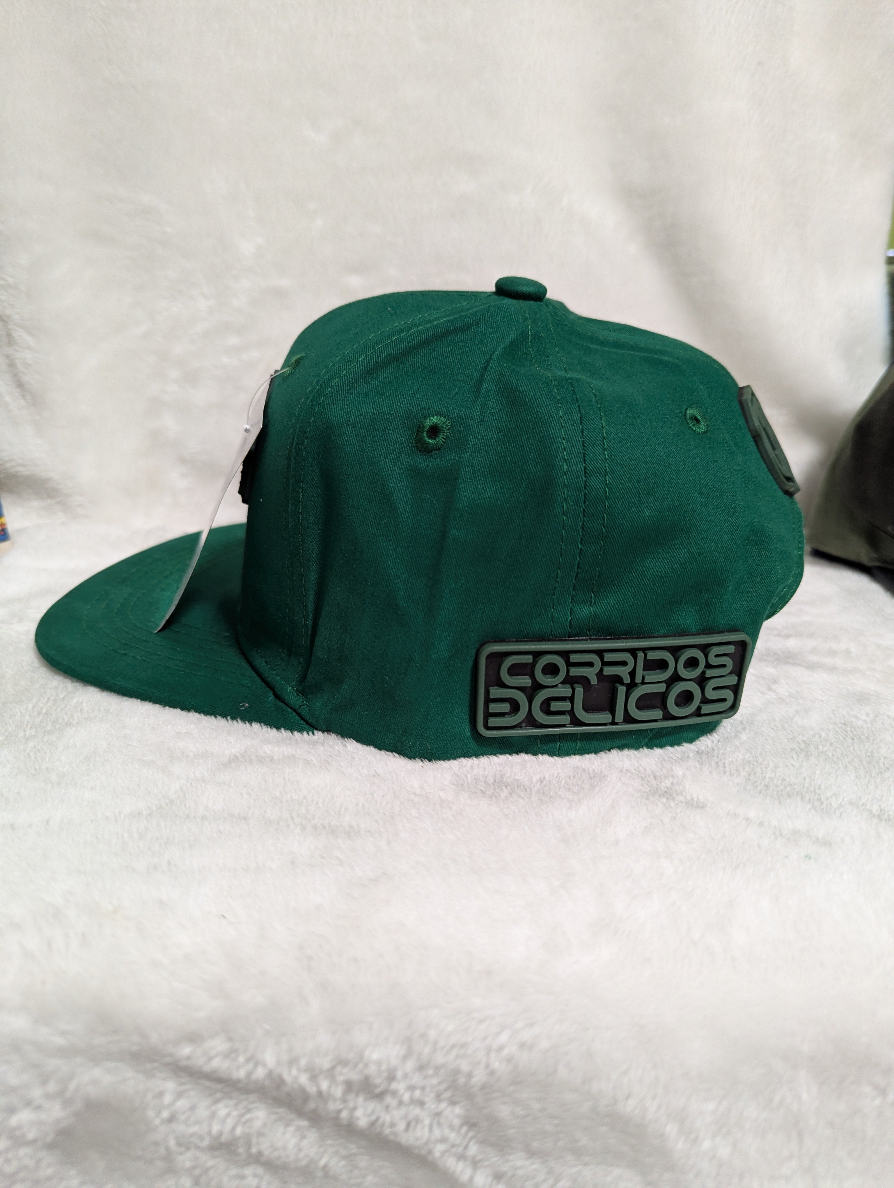 Gorra visera plana diseño bélica Doble P