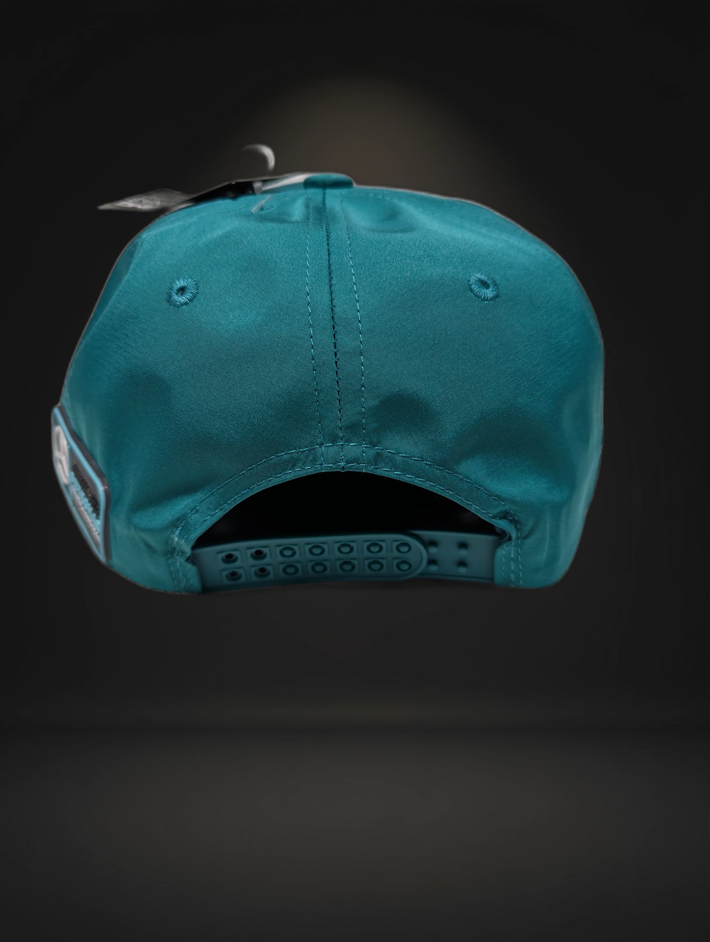 Gorra Mercedes-Benz | Estilo Premium Automotriz | Visera Plana Snapback