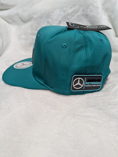 Gorra Mercedes-Benz | Estilo Premium Automotriz | Visera Plana Snapback