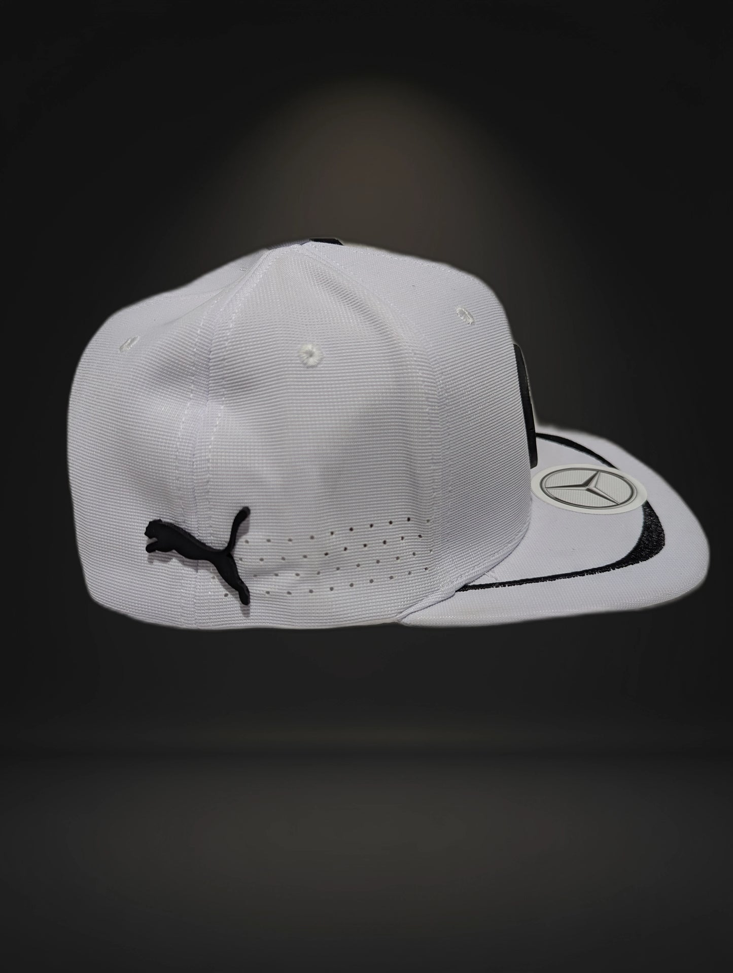 Gorra Mercedes-Benz | Estilo Premium Automotriz | Visera Plana Snapback