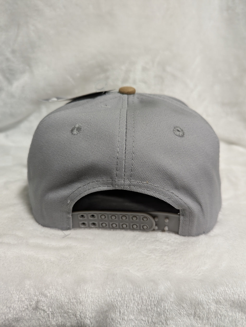 Gorra visera plana diseño Adidas con malla