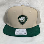 Gorra visera plana diseño Nike con malla