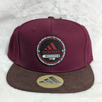 Gorra visera plana diseño Adidas