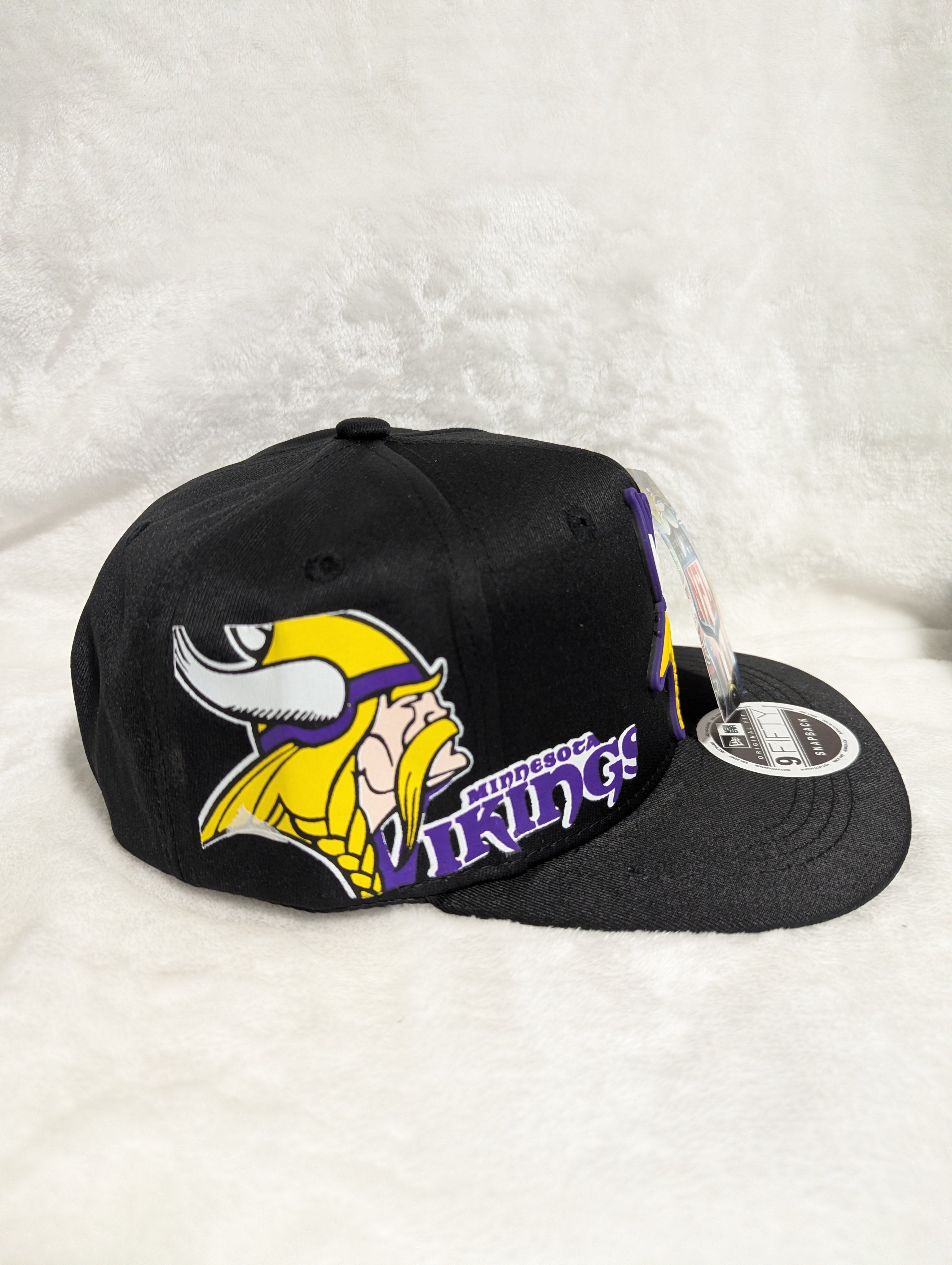 Gorra visera plana diseño NFL Minnesota Vikings