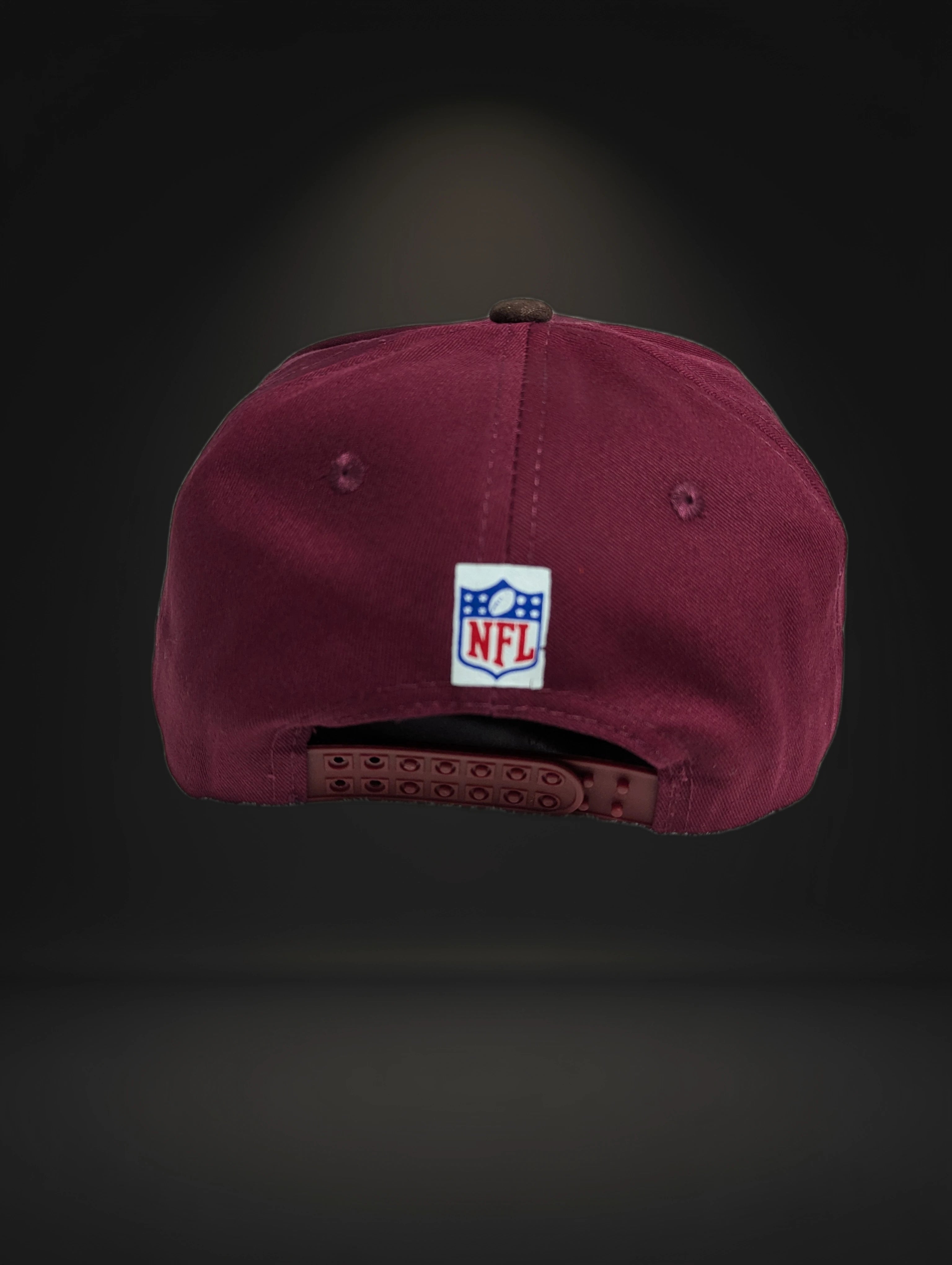 Gorra Washington Commanders | NFL Clásico | Visera Plana Snapback