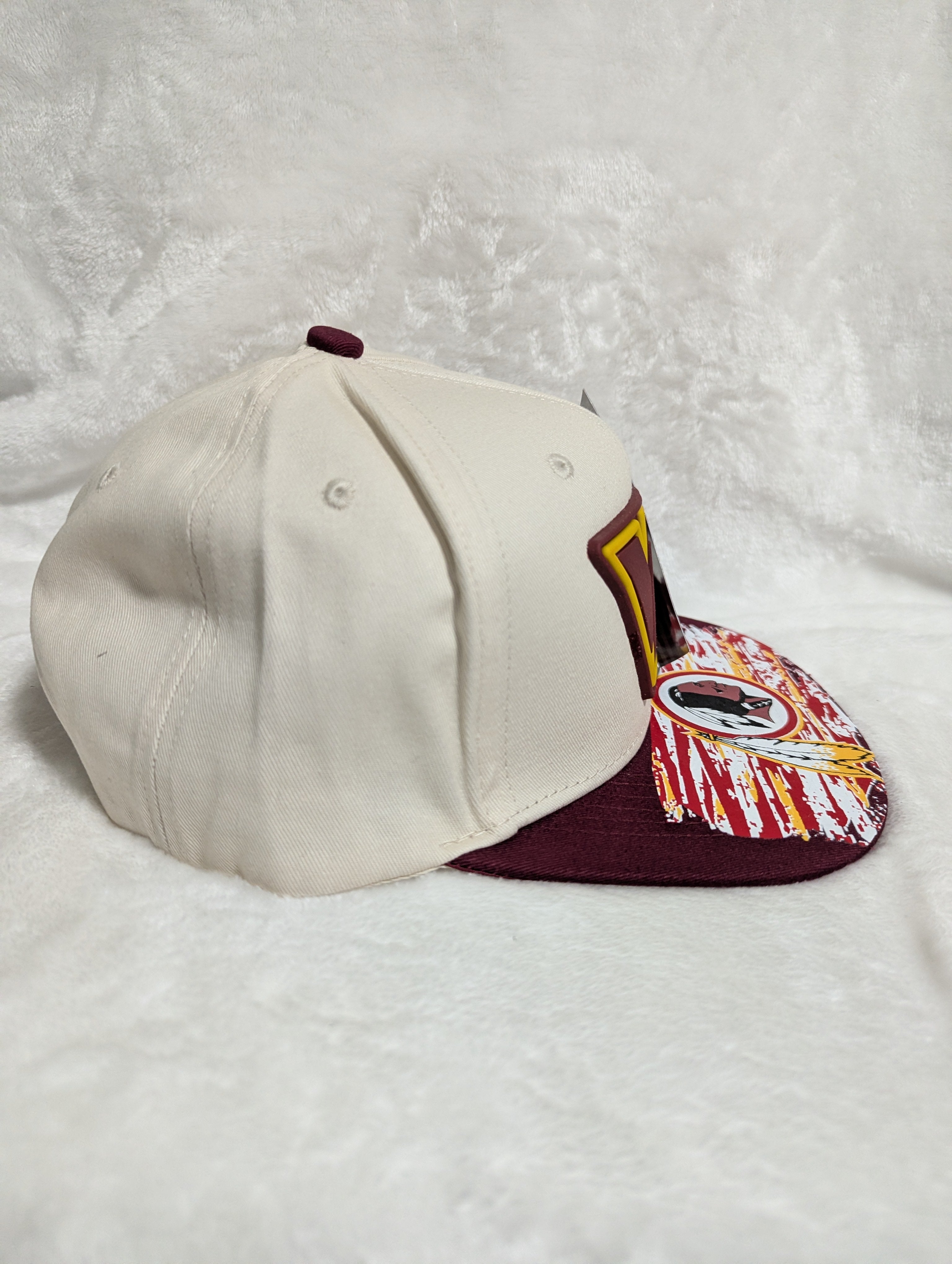 Gorra visera plana diseño NFL Washintong Commanders