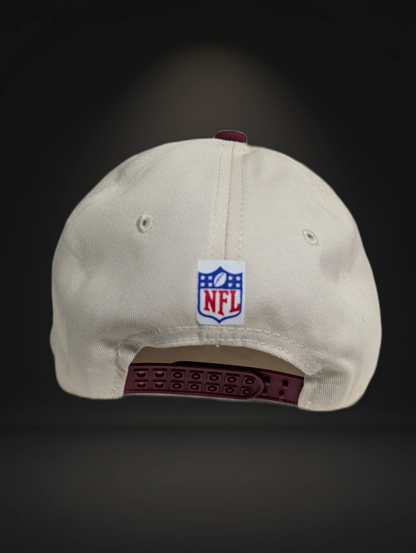 Gorra Washington Commanders | NFL Clásico | Visera Plana Snapback